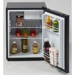 Avanti 2.4 cu ft Black Stainless Steel Mini Refrigerator 62 W