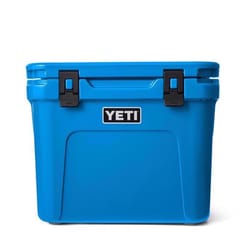 YETI Roadie 32 Big Wave Blue 32 qt Roller Cooler