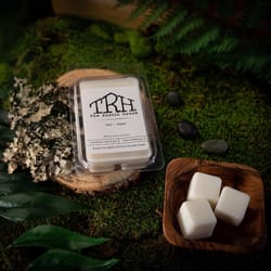 The Rustic House White Oak/Moss Scent Fragranced Wax Melt 2.45 oz