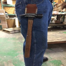 Pocket Hitch Hammer Loop Leather Clip On Hammer Loop 2.5 in. H Brown