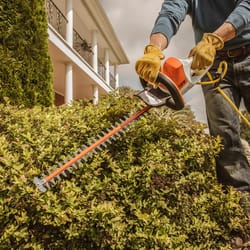 STIHL HSE 52 20 in. 120 V Electric Hedge Trimmer