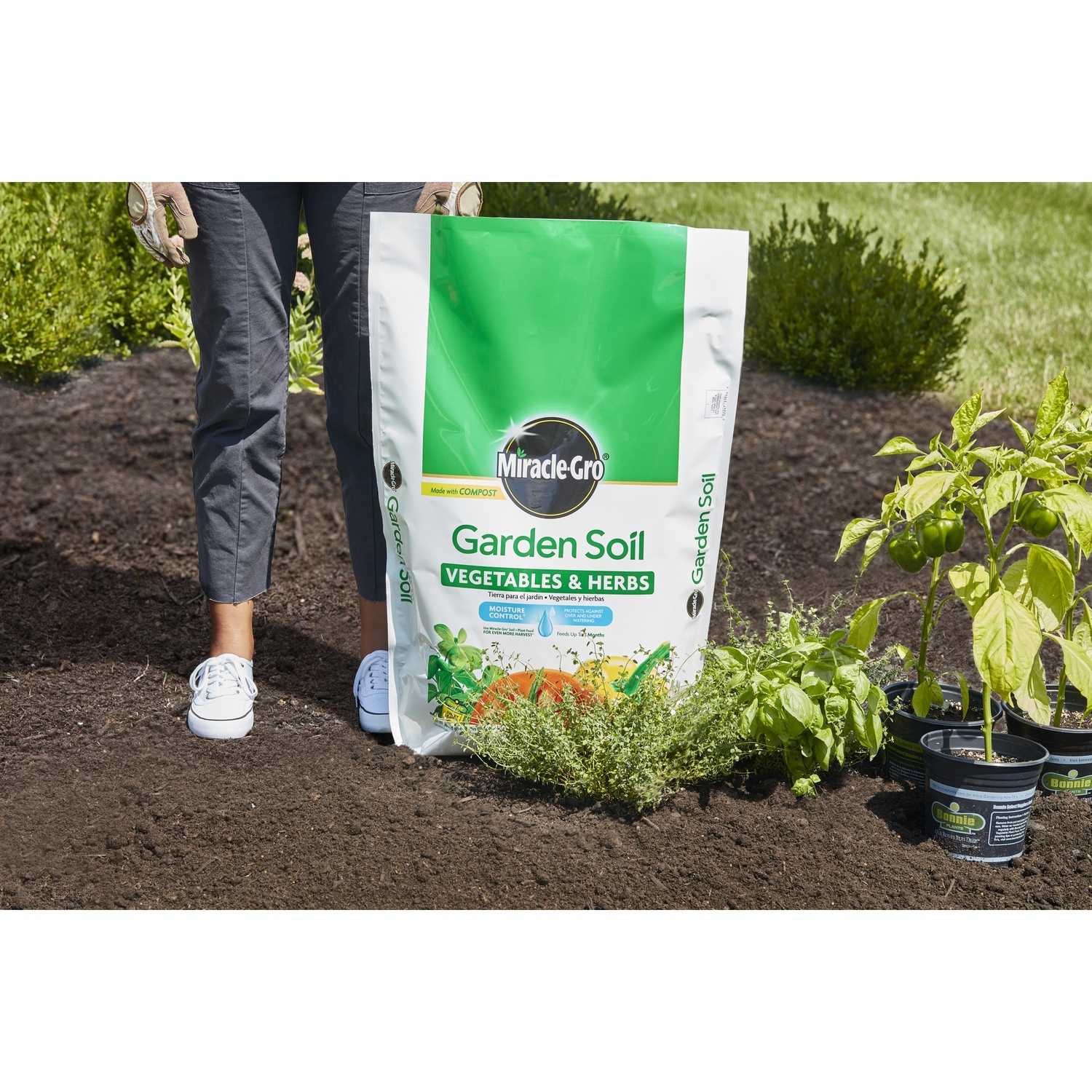 MiracleGro Vegetables & Herbs Garden Soil 1.5 cu. ft. Ace Hardware