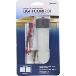 Westek Gray Photoelectric Swivel Eye Light Control 1 pk