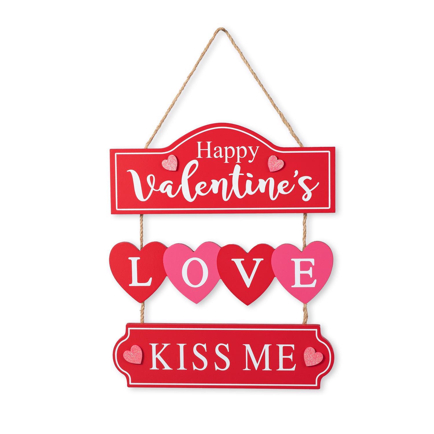Glitzhome Happy Valentines Love Kiss Me Hanging Sign MDF