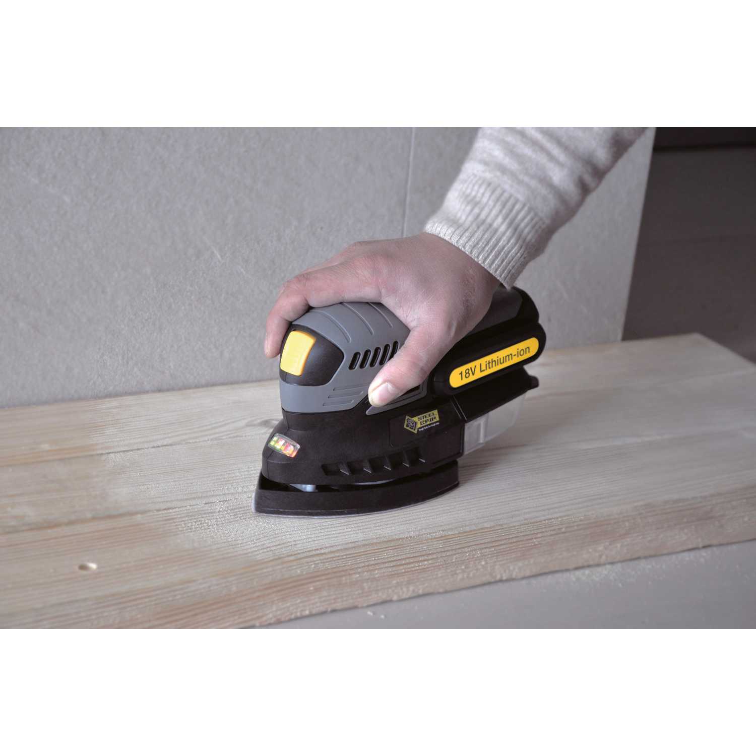 Steel Grip 18 volt Cordless Sander 51/2 in. L x 51/2 in. W 10000 opm