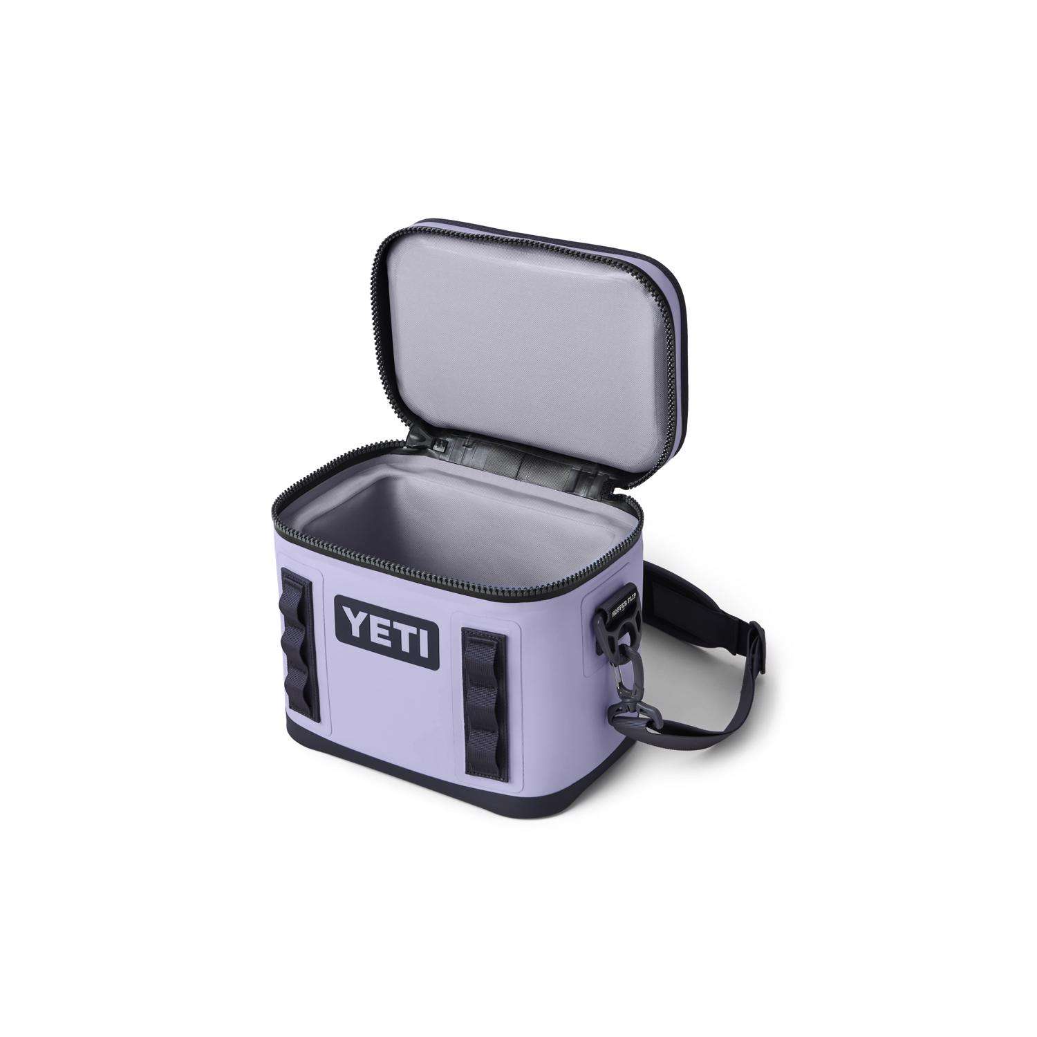YETI Daytrip Lunch Box (Limited Edition Nordic Purple)
