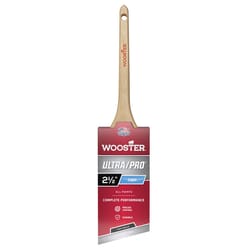 Wooster Ultra/Pro 2-1/2 in. Firm Angle Paint Brush