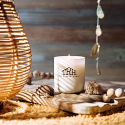 The Rustic House White At the Beach Scent Candle