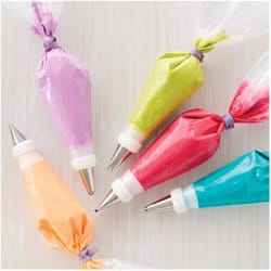 Wilton Polyethylene Disposable Pastry Bags 100 ct