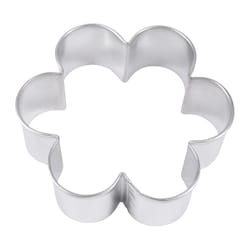 R&M International Corp 3 in. W X 3 in. L Scalloped Cookie Cutter Silver 1 pc