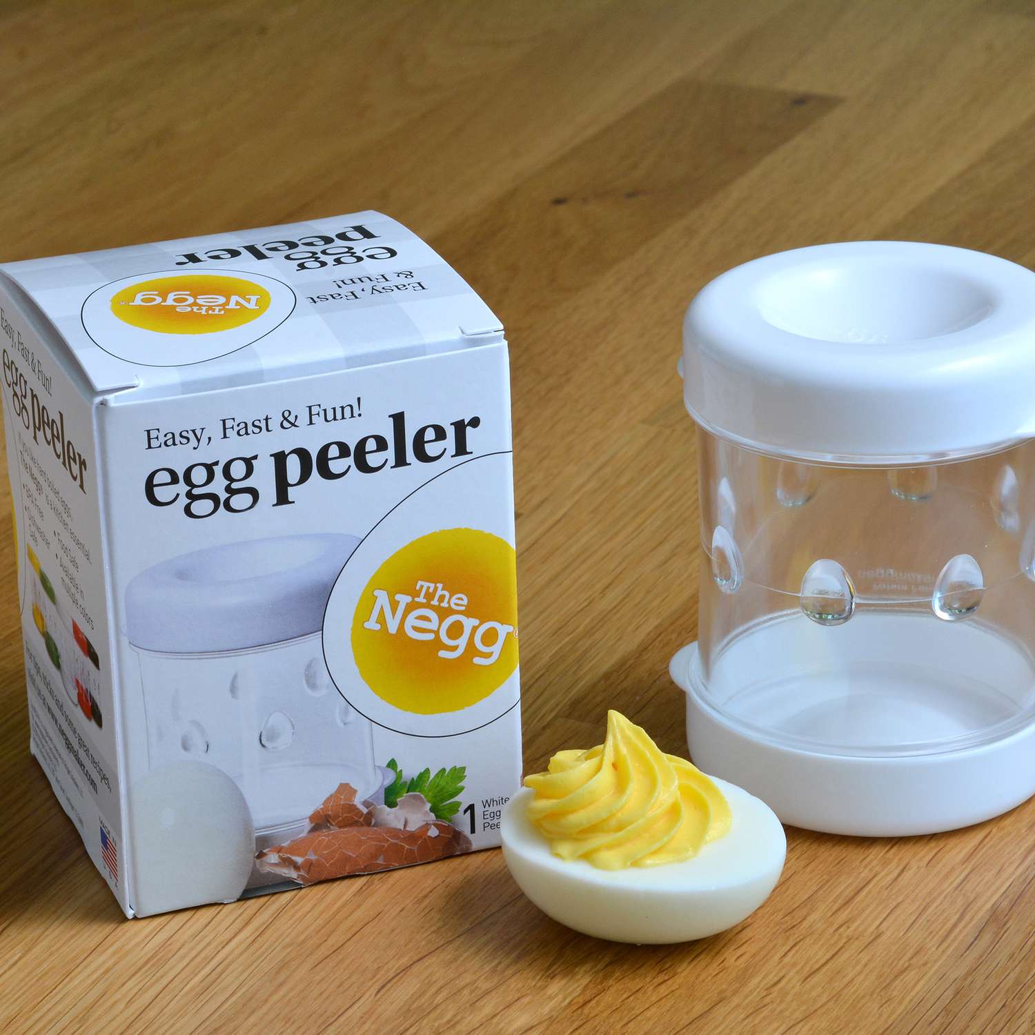 The Negg - Hard Boiled Egg Peeler Blue