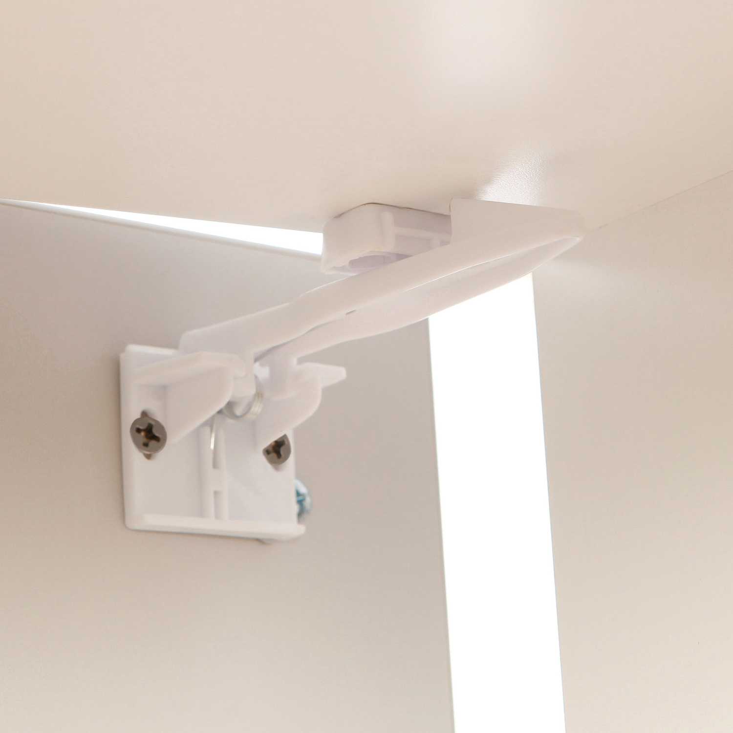 Dreambaby White Plastic Latches 3 pk Ace Hardware