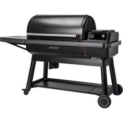 Traeger Ironwood XL Wood Pellet Bluetooth and WiFi Grill Black