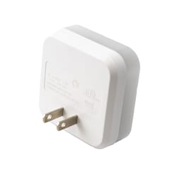 Amertac Westek Automatic Plug-in LED Night Light