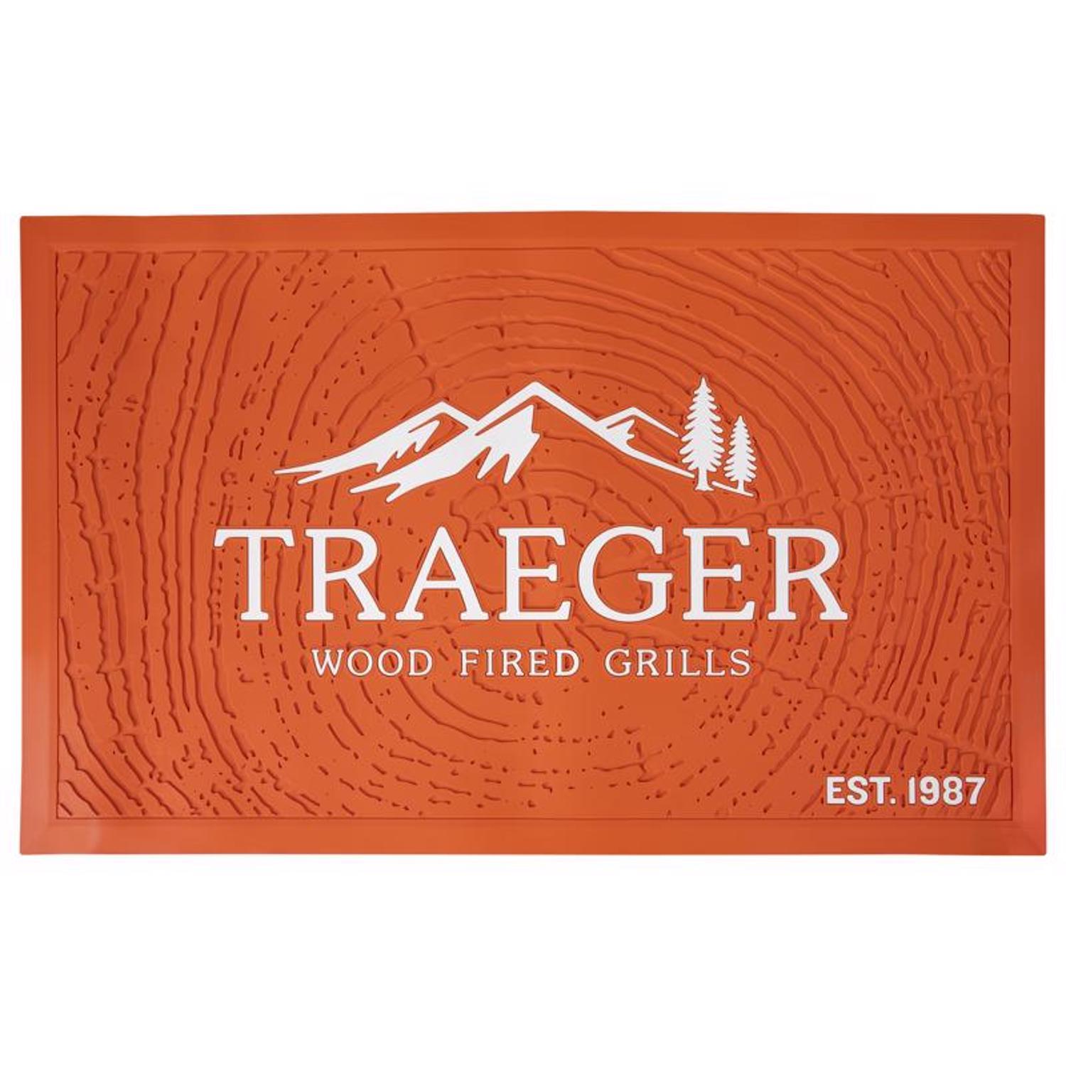 Traeger Polypropylene/PVC Grill Mat 29.5 in. L X 47 in. W Uae Electronic uaeelectronic.com