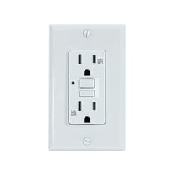 Universal 15 amps 120 V Duplex White GFCI Outlet 1 pk