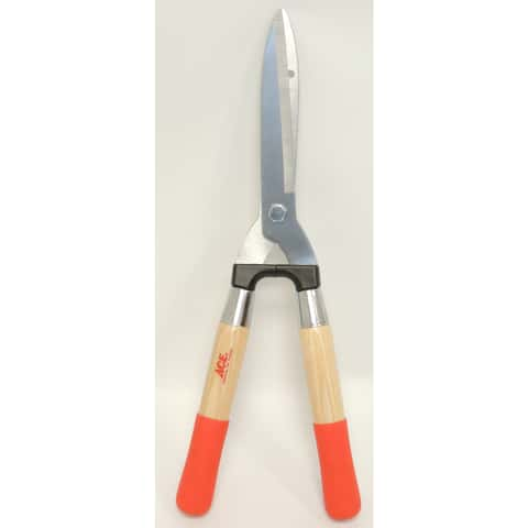 20 Best Garden Shears - Hedge Shears and Clippers to Buy