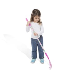 Melissa & Doug Rake