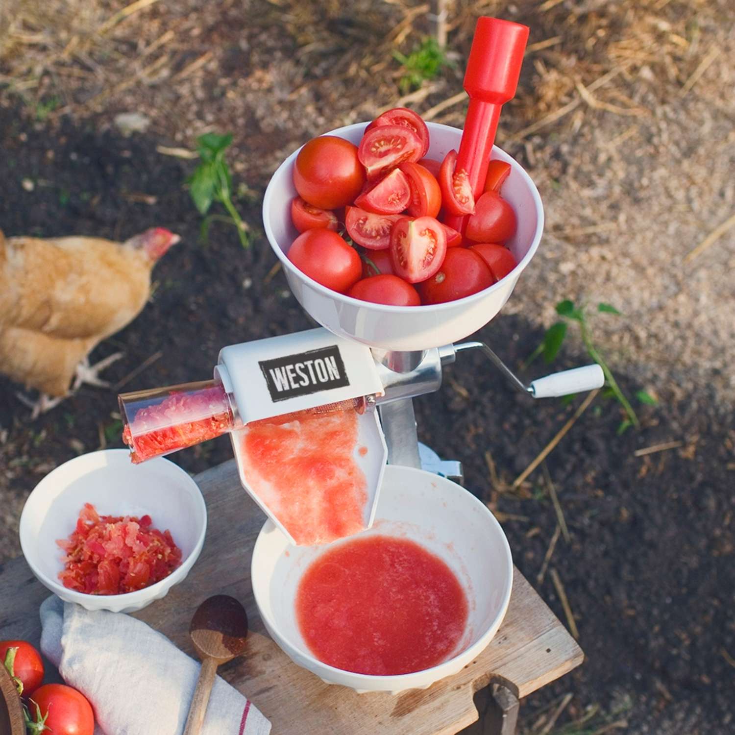 Home Canning, Hand Crank Food-Tomato Strainer, Juicer