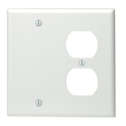 Leviton White 2 gang Thermoset Plastic Blank Wall Plate 1 pk