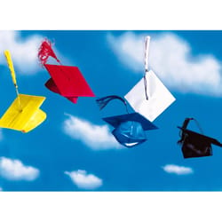 Avanti Seasonal Grad Caps in Air Graduation Card Paper 2 pc
