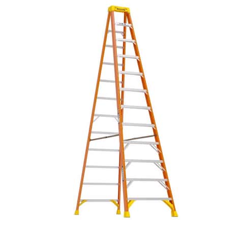 Werner 12 ft. H Fiberglass Step Ladder Type IA 300 lb. capacity Werner 12 ft. H Fiberglass Step Ladder Type IA 300 lb. capacity