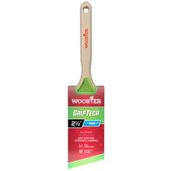 Wooster GripTech 2-1/2 in. Firm Angle Paint Brush