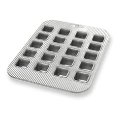 USA Pan 11 in. W X 15-3/4 in. L Brownie Pan Silver