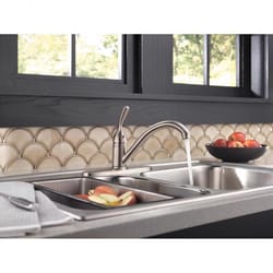 Delta Classic One Handle Chrome Kitchen Faucet