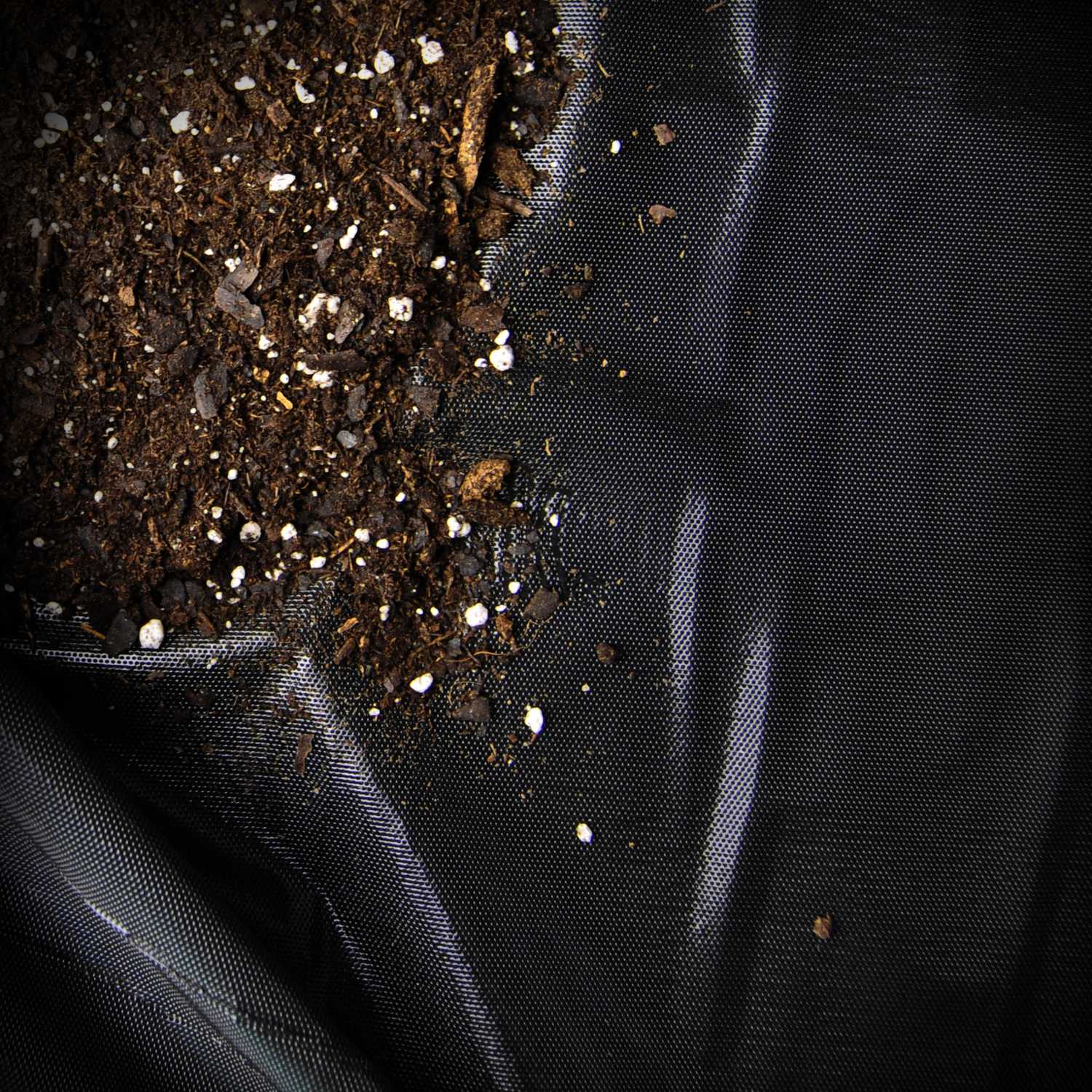 Easy Gardener Weed Block 36 in. W x 50 ft. L Landscape Fabric Ace