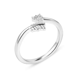 Montana Silversmiths Women's Decisive Arrow CZ Wrap Silver Ring