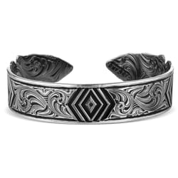 Montana Silversmiths Men's Old West Arrowhead Gunmetal Cuff Black/Silver Bracelet