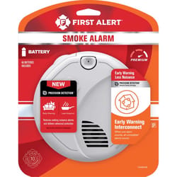 First Alert Wireless Interconnect Battery-Powered Photoelectric Smoke Detector