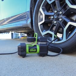 Slime Pro Power 120 V 100 psi Garage Tire Inflator/Accessory Kit