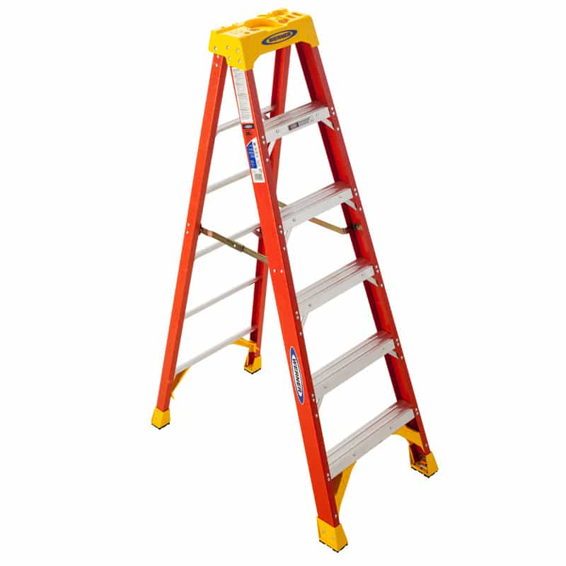 Werner 6 ft. H x 23.38 in. W Fiberglass Step Ladder 300 lb. Type IA ...