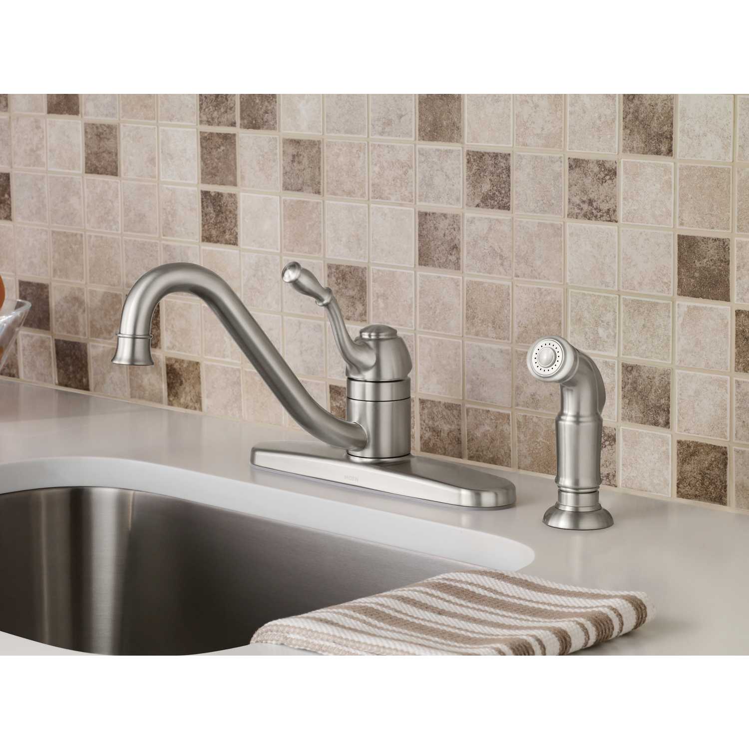 Moen Lindley One Handle Chrome Kitchen Faucet Side Sprayer