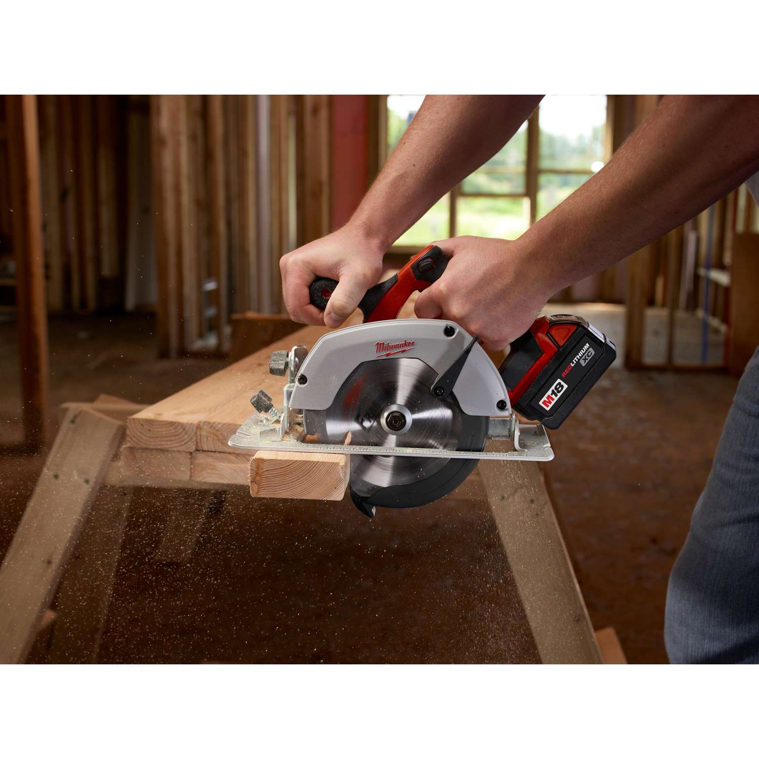 Milwaukee M18 61/2 in. Cordless 18 volt Circular Saw Bare Tool 3500