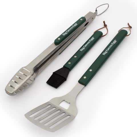 Big Green Egg  Big Green Egg spatula mat with pan scraper and wooden spoon