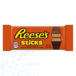 Reese's Sticks Crisp Wafer, Milk Chocolate, Peanut Butter Candy Bar 1.5 oz