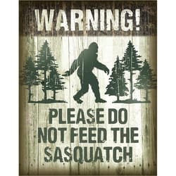 Desperate Enterprises Please Do Not Feed The Sasquatch Sign Tin 1 pk