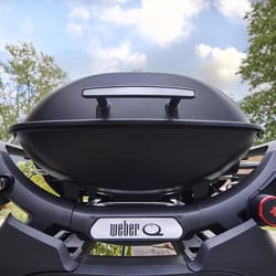 Weber Q 2800N+ 2 Burner Liquid Propane Grill Midnight Black