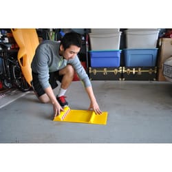 Maxsa Park Right Yellow Parking Mat Guide 1 pk