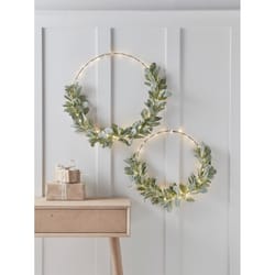 Lumineo LED Green Wreath Indoor Christmas Decor