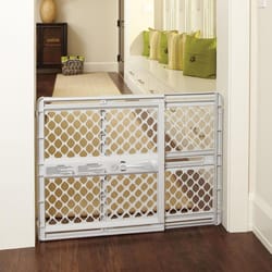 North States Gray 26 in. H X 26-42 in. W Plastic Child Safety Gate