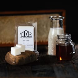 The Rustic House White Honey/Milk Scent Wax Melts 2.45 oz