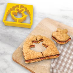 Tovolo Yellow Plastic Sandwich Shaper