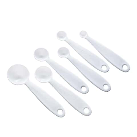 Chef Craft EZ-Read Large Print Plastic Measuring Cups Set, 1/4, 1/3, 1/2,  and 1 Cup - White and Blue