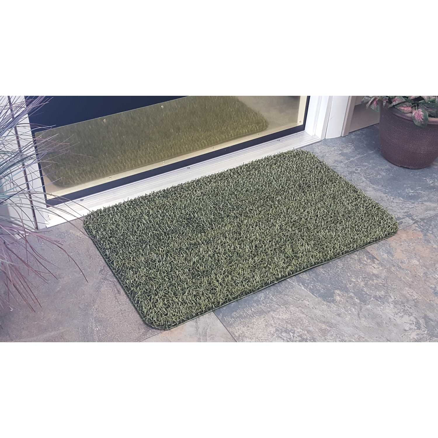 GrassWorx Flair Medium Urban Green Polyethylene Nonslip Door Mat 30 in