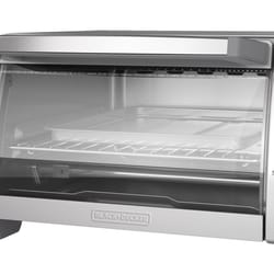 BLACK & DECKER 4-Slice White Toaster Oven with Auto Shut-Off at