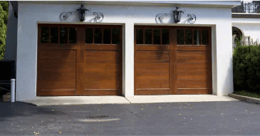 How to Gel Stain a Garage Door